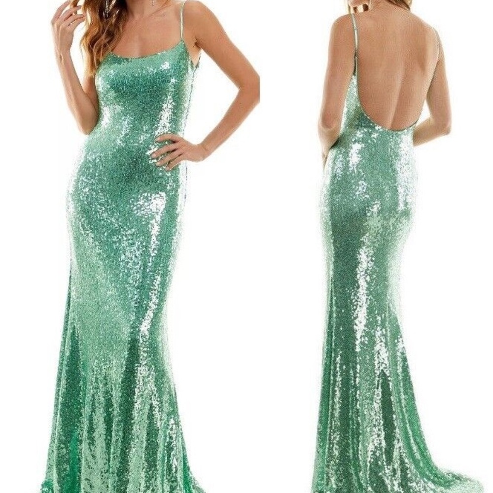 B Darlin sequin gown with open scoop back size 15/16 worn once in mint green